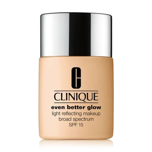 Clinique Even Better Glow Light Reflecting Makeup SPF 15